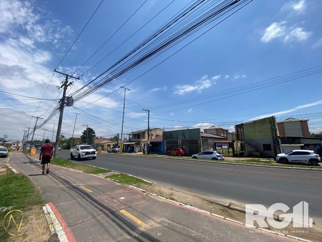 Terreno à venda  com 3m², Avenida João Antônio Silveira no bairro Restinga em Porto Alegre