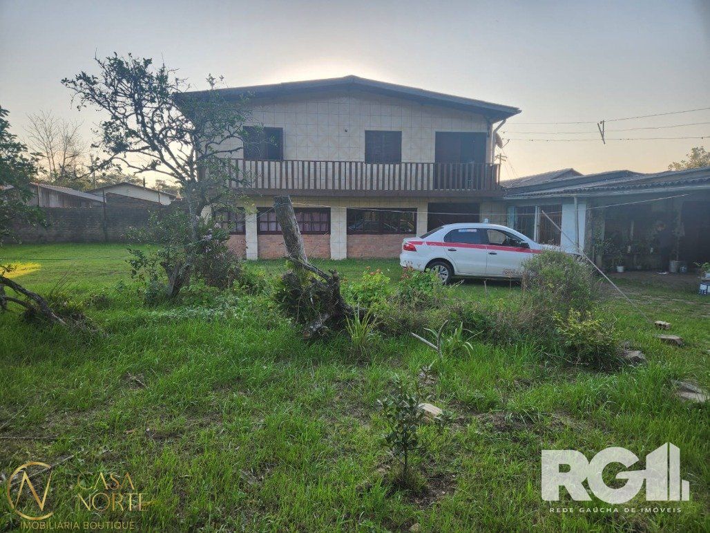 Casa à venda com 5 quartos, 1500m², 1 suíte, Estrada do Varejao no bairro Lami em Porto Alegre