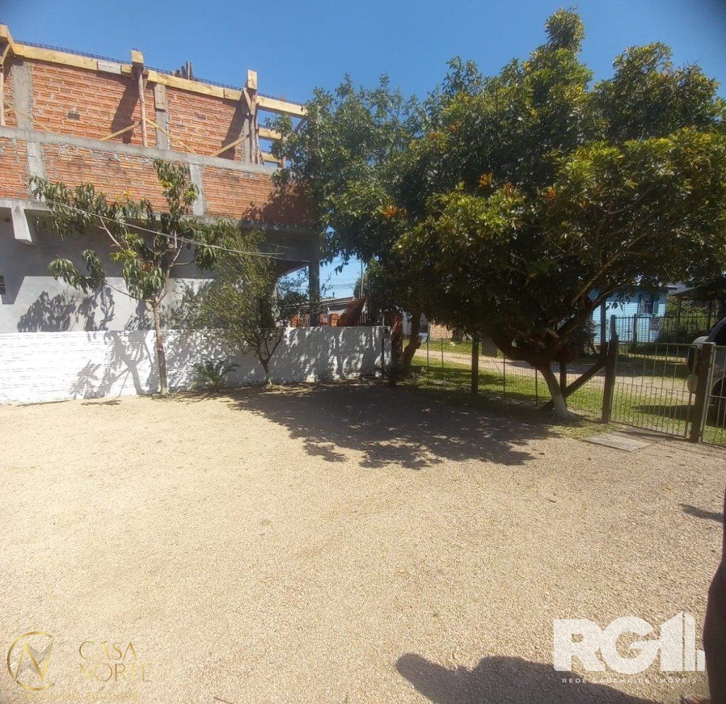 Casa à venda com 3 quartos, 97m², Rua E no bairro Extrema em Porto Alegre