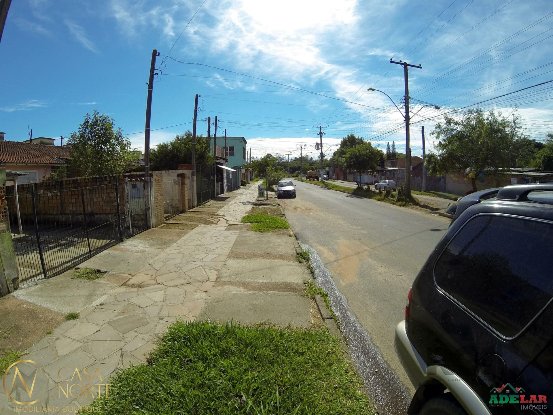 Casa à venda com 2 quartos, 140m², Avenida Romeu Samarani Ferreira no bairro Vila Nova em Porto Alegre