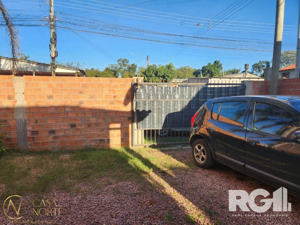 Casa à venda com 2 quartos, 150m², Rua Johnson Flaudiney Pereira da Silva no bairro Lageado em Porto Alegre