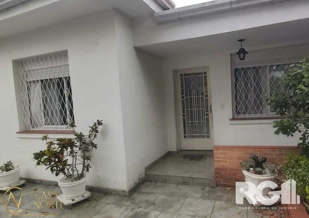 Casa à venda com 3 quartos, 200m², 2 vagas, Avenida Icaraí no bairro Cristal em Porto Alegre