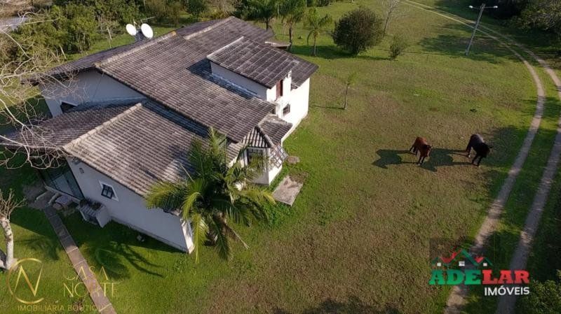 Sítio à venda com 2 quartos, 20000m², 2 suítes, Estrada Otaviano José Pinto no bairro Lami em Porto Alegre