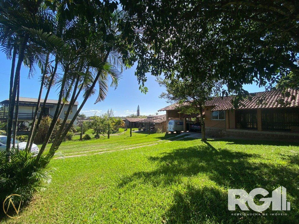 Sítio à venda com 1 quarto, 77m², 1 suíte, 3 vagas, Beco João Paulo Coelho no bairro Lageado em Porto Alegre