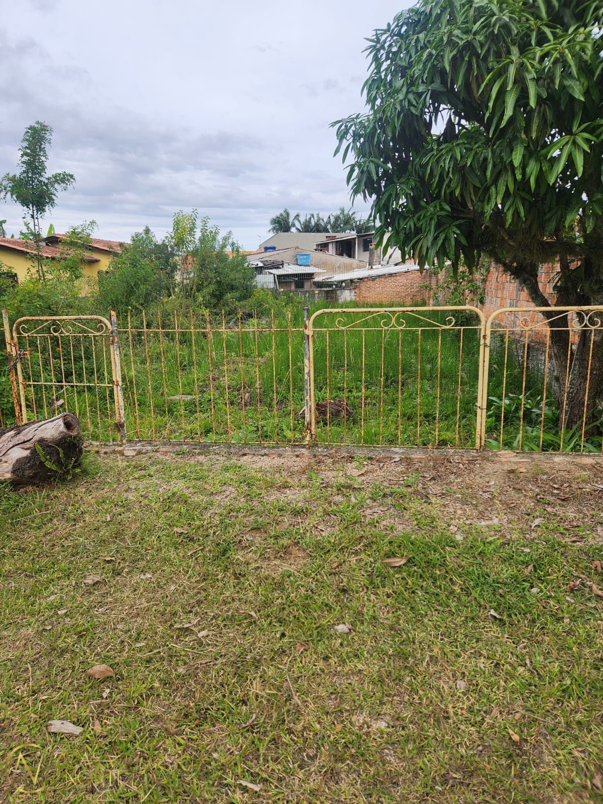 Terreno à venda  com 312m², Avenida do Lami no bairro Lami em Porto Alegre