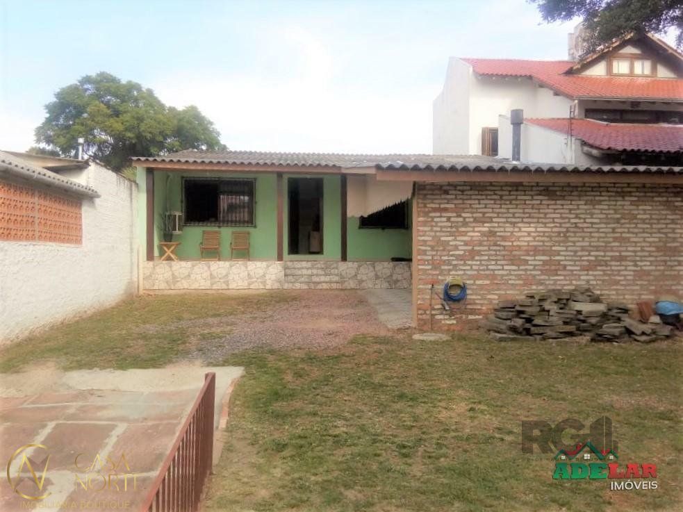 Casa à venda com 2 quartos, 450m², 2 vagas, Rua Olecio Cavedini no bairro Espírito Santo em Porto Alegre