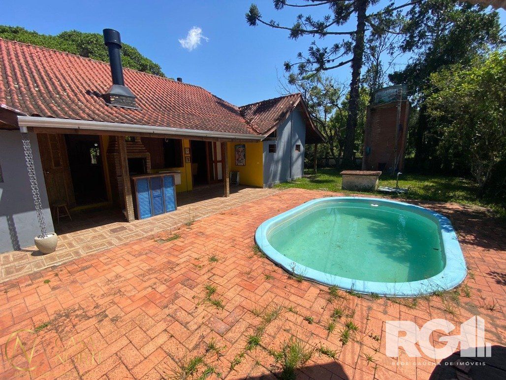 Sítio à venda , 6000m², 2 suítes, 3 vagas, Rua Flavio Garrafielo no bairro São Caetano em Porto Alegre