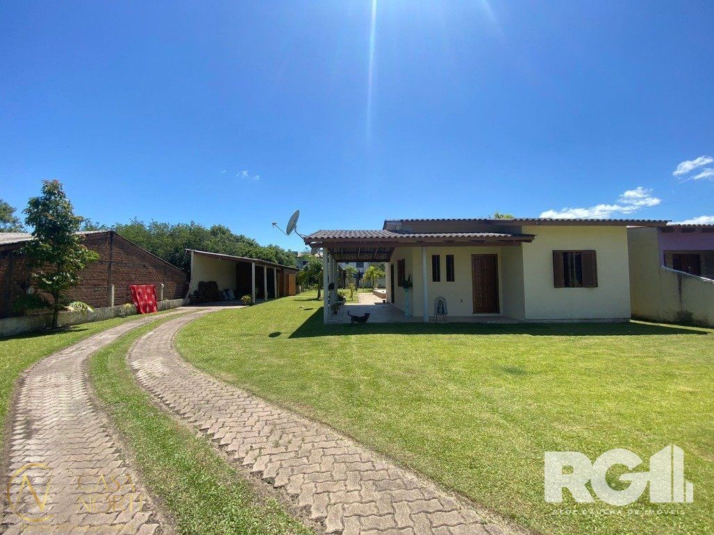 Sítio à venda com 2 quartos, 48m², Rua Oito Mil e Quinze no bairro Lageado em Porto Alegre
