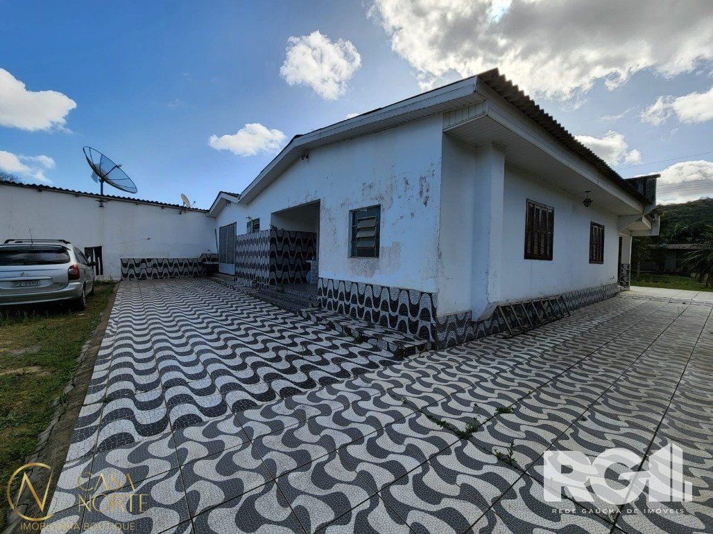 Sítio à venda com 2 quartos, 3060m², 2 vagas, Estrada da Taquara no bairro São Caetano em Porto Alegre