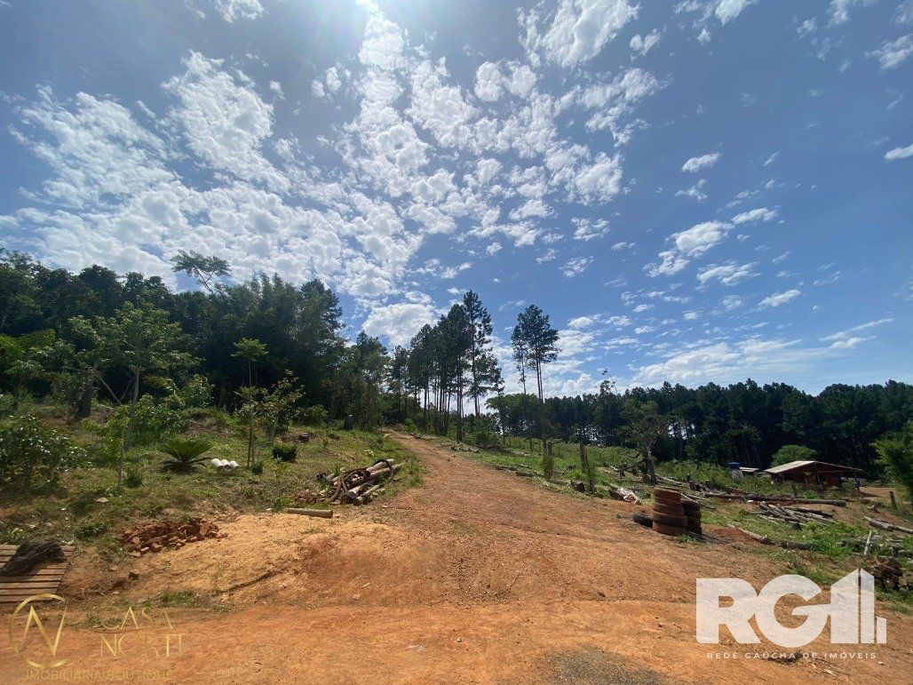 Sítio à venda com 2 quartos, 140m², Estrada José Cardoso da Costa no bairro Extrema em Porto Alegre