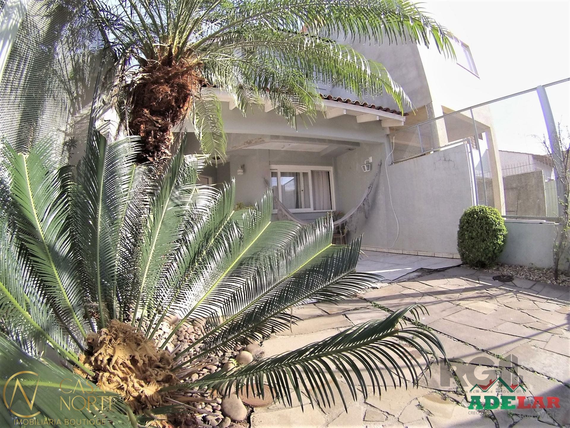 Casa à venda com 2 quartos, 105m², 2 suítes, 1 vaga, Rua Pedro da Silva Nava no bairro Aberta dos Morros em Porto Alegre