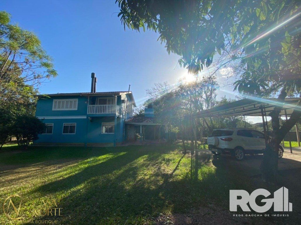 Sítio à venda com 3 quartos, 19213m², 1 suíte, 4 vagas, Estrada São Caetano no bairro Lami em Porto Alegre