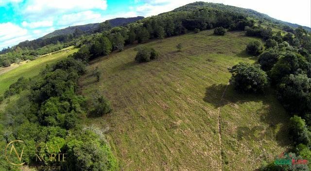 Sítio à venda , 1500m², Estrada Armando Inácio da Silveira no bairro Extrema em Porto Alegre