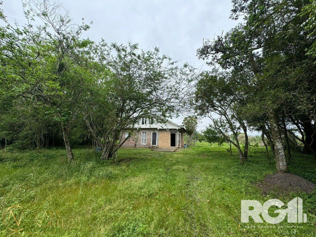 Sítio à venda com 3 quartos, 70m², 1 suíte, Estrada São Caetano no bairro Lami em Porto Alegre
