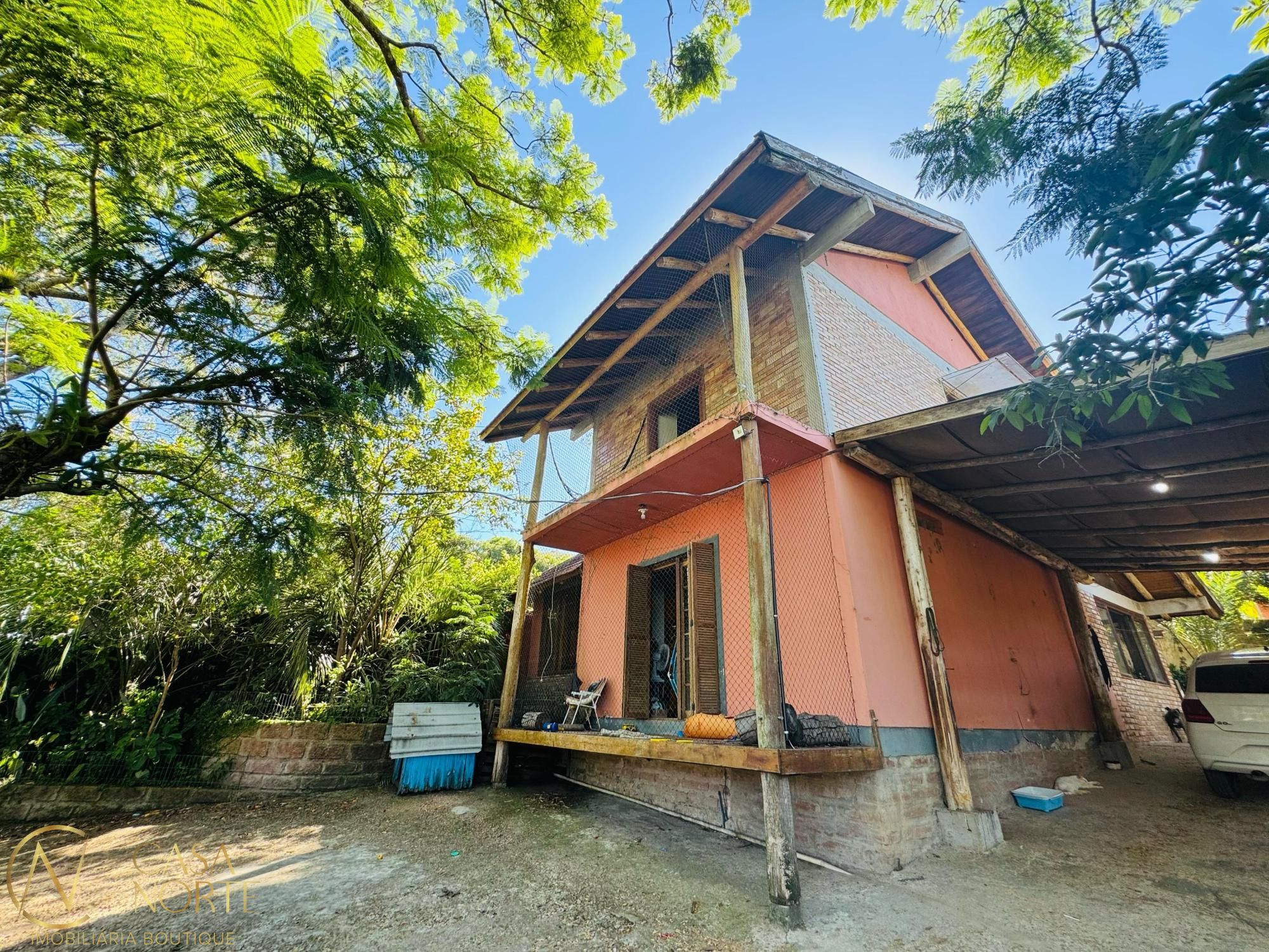 Casa à venda com 3 quartos, 112m², Rua Tapera no bairro Hípica em Porto Alegre