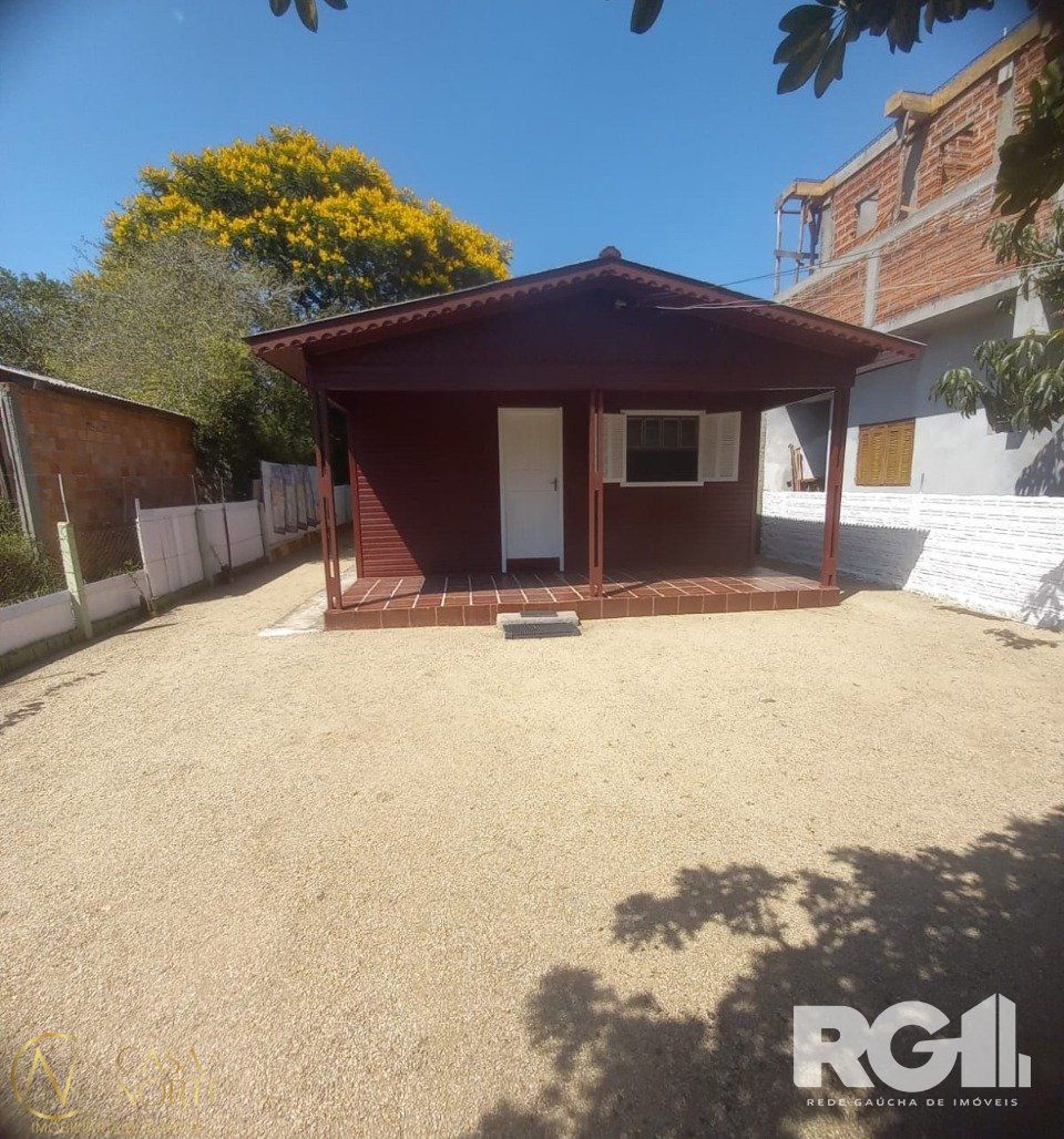 Casa à venda com 3 quartos, 97m², Rua E no bairro Extrema em Porto Alegre