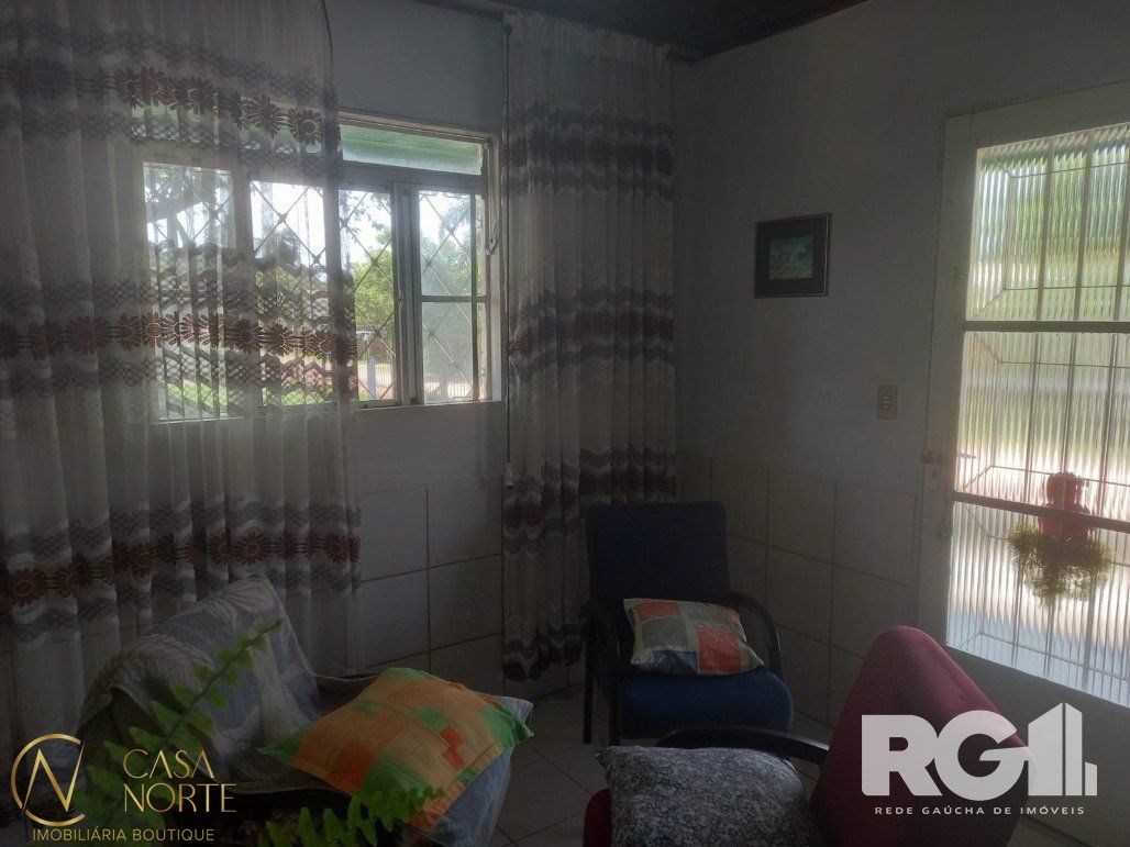 Casa à venda com 2 quartos, 80m², Rua F no bairro Extrema em Porto Alegre