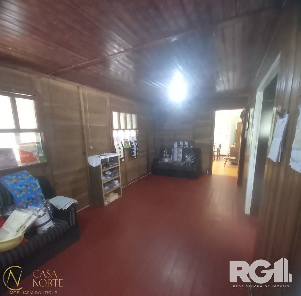 Casa à venda com 3 quartos, 97m², Rua E no bairro Extrema em Porto Alegre