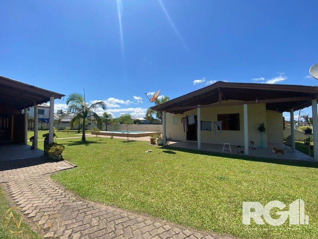 Sítio à venda com 2 quartos, 48m², Rua Oito Mil e Quinze no bairro Lageado em Porto Alegre