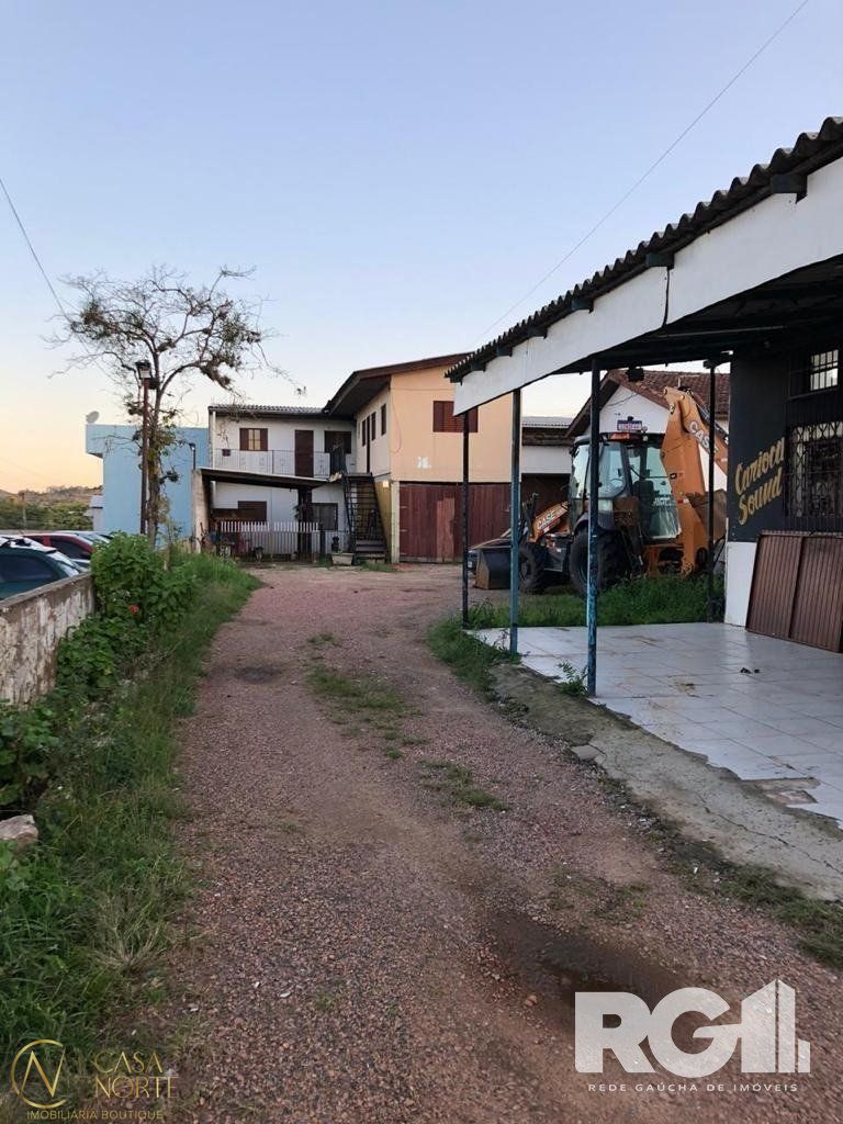 Terreno à venda  com 333m², Avenida Monte Cristo no bairro Vila Nova em Porto Alegre