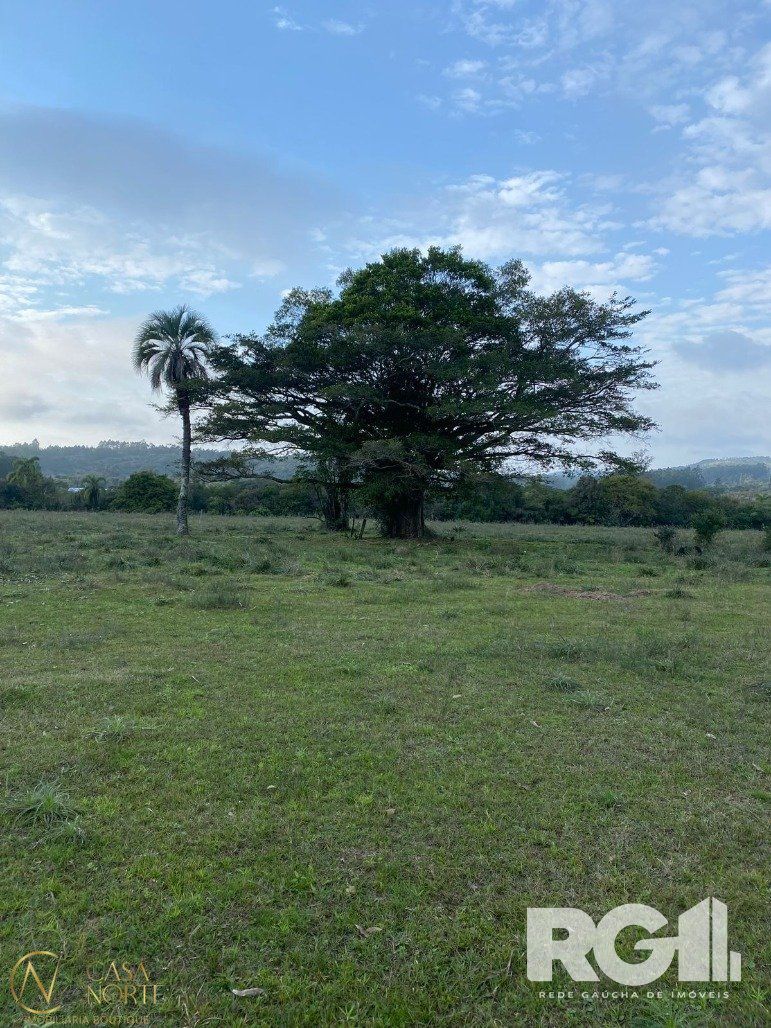 Sítio à venda , 70000m², Estrada Armando Inácio da Silveira no bairro Extrema em Porto Alegre