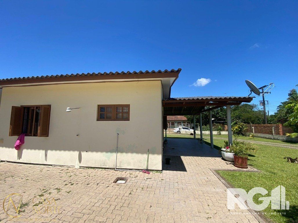 Sítio à venda com 2 quartos, 48m², Rua Oito Mil e Quinze no bairro Lageado em Porto Alegre