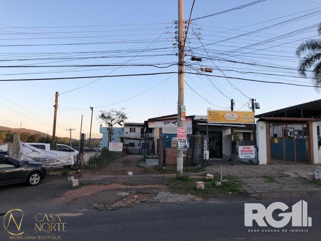 Terreno à venda  com 333m², Avenida Monte Cristo no bairro Vila Nova em Porto Alegre
