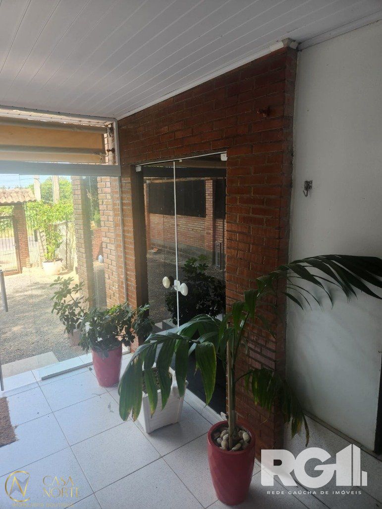 Casa à venda com 3 quartos, 150m², Beco Avenida do Lami no bairro Boa Vista do Sul em Porto Alegre