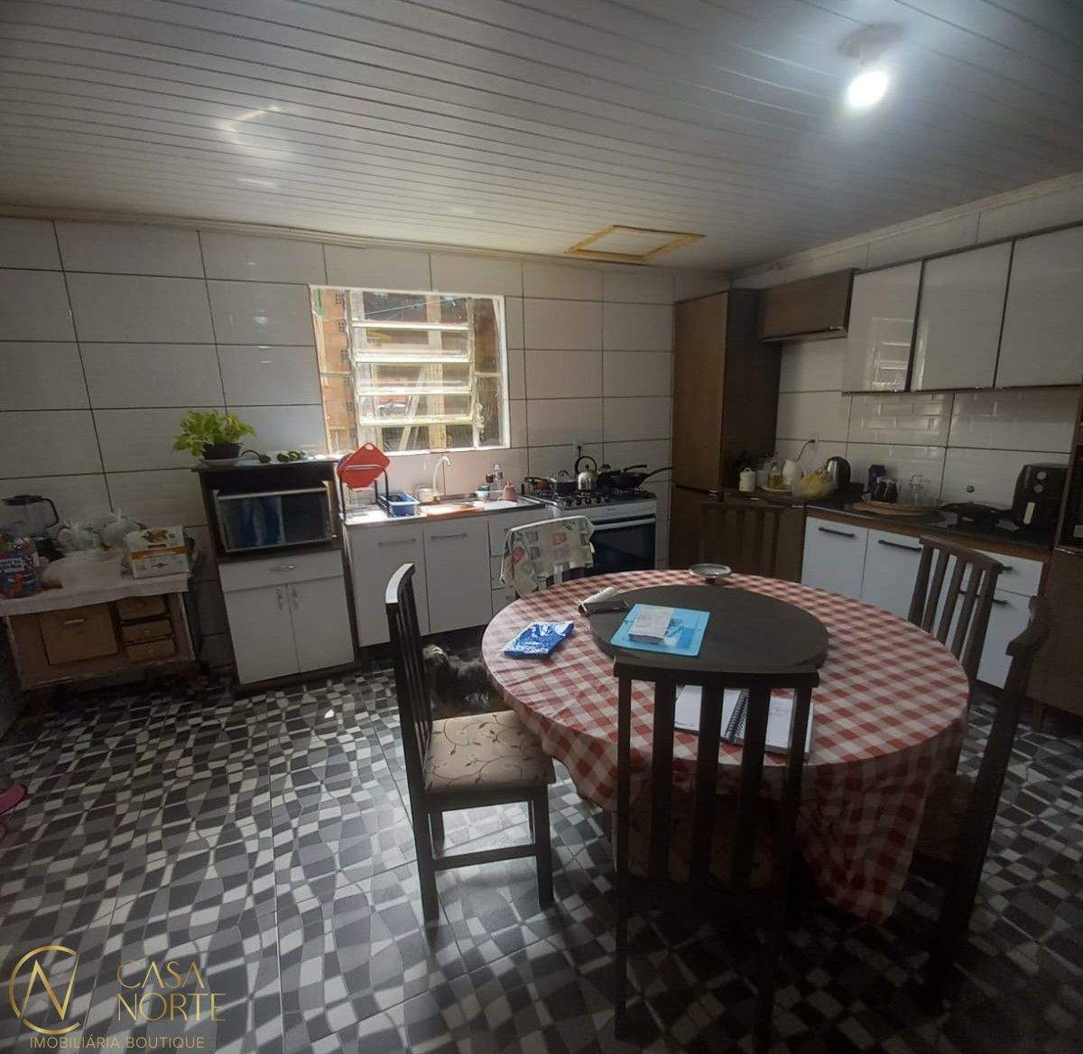 Casa à venda com 2 quartos, 95m², 3 vagas, Rua Manoel Vieira da Rosa no bairro Lami em Porto Alegre