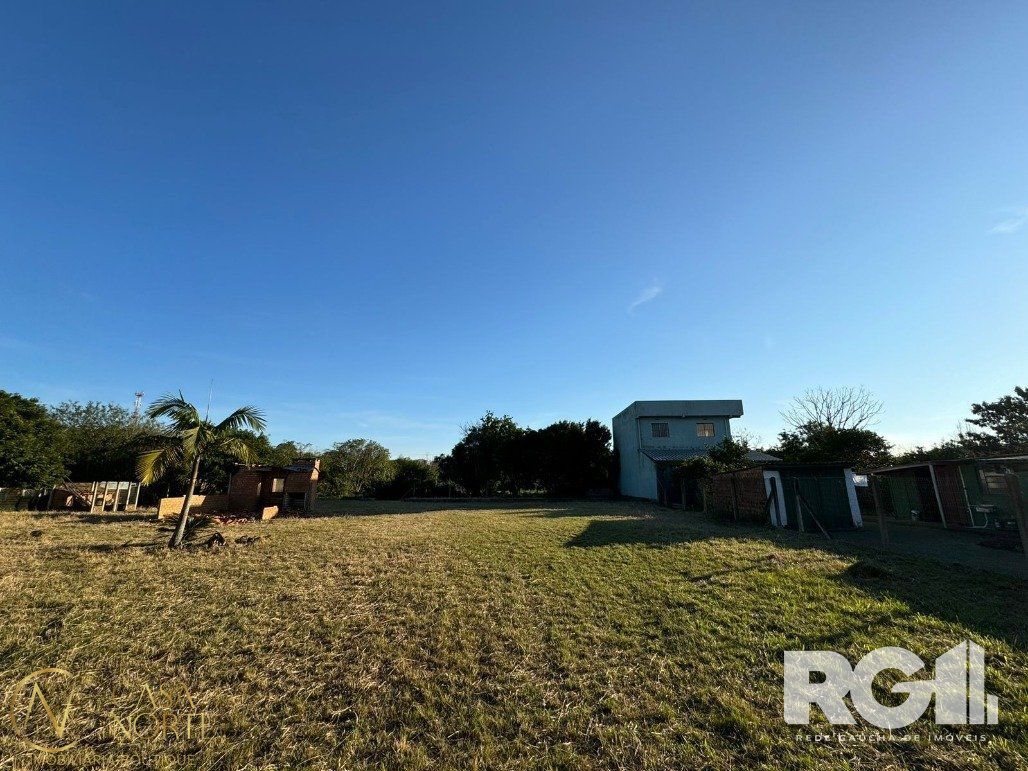 Terreno à venda  com 2000m², Rua Oito Mil e Quinze no bairro Lageado em Porto Alegre