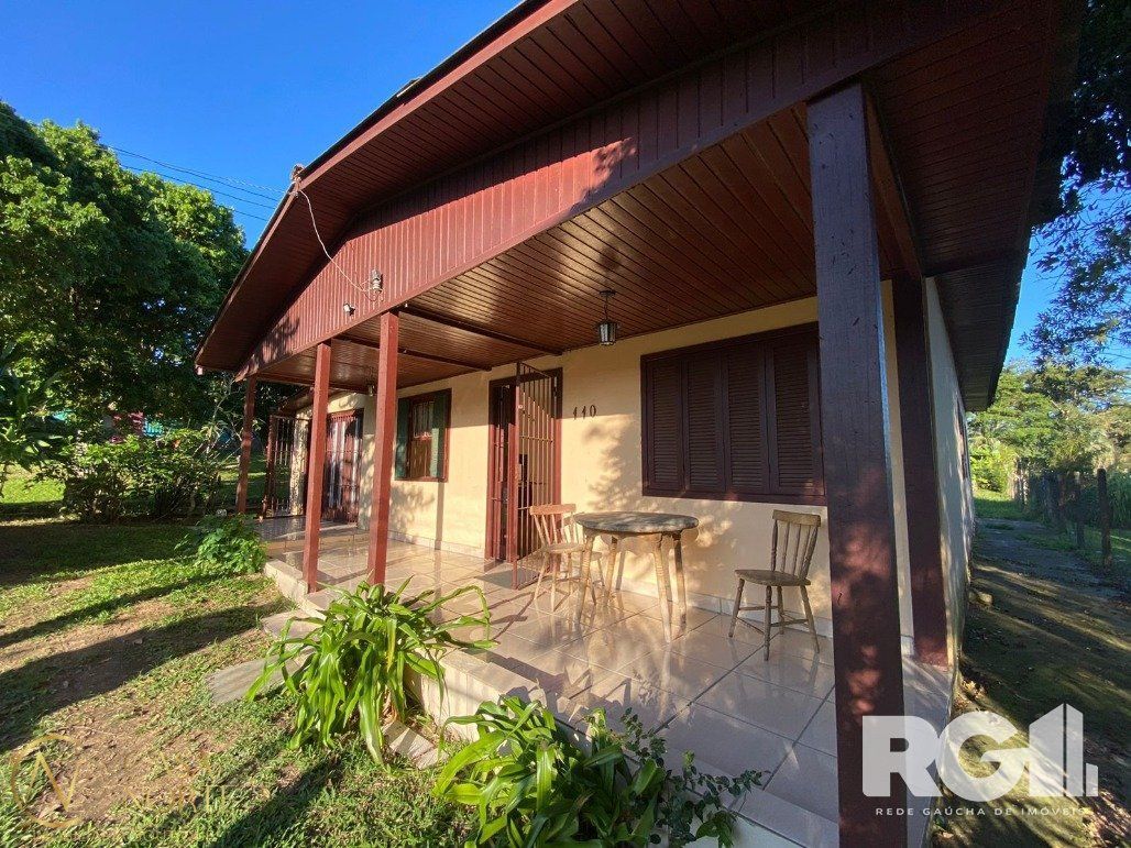 Casa à venda com 3 quartos, 158m², 2 vagas, Beco do Nunes Costa do Cerro no bairro Lageado em Porto Alegre