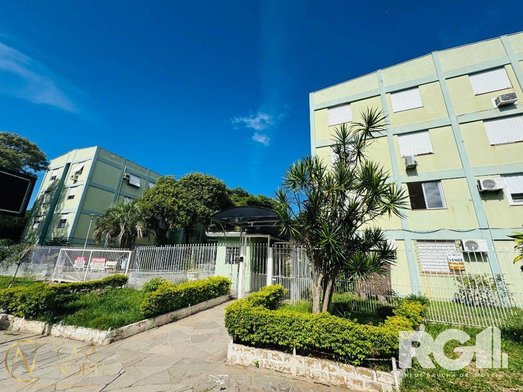 Apartamento à venda com 2 quartos, 47m², Rua João Mora no bairro Camaquã em Porto Alegre