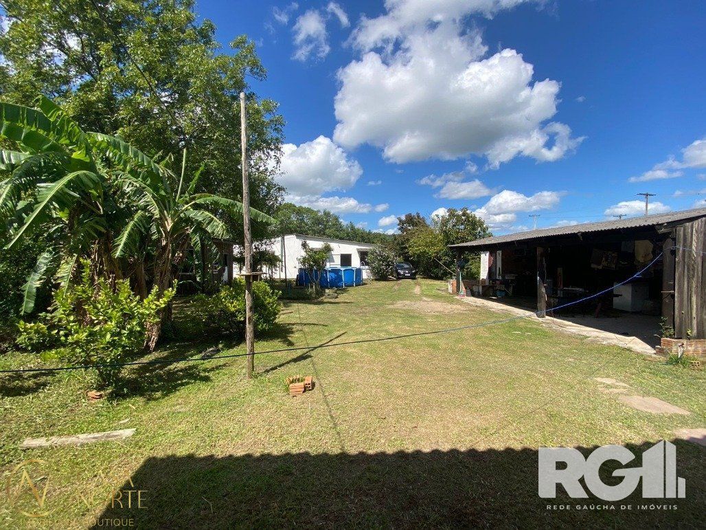Casa à venda com 3 quartos, 138m², Rua Oito Mil e Quatorze no bairro Lageado em Porto Alegre