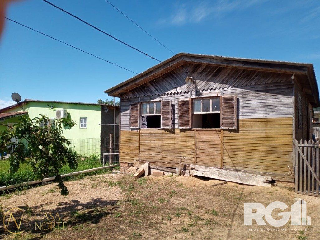 Casa à venda com 3 quartos, 500m², 1 vaga, Rua Oito Mil e Quatorze no bairro Lageado em Porto Alegre