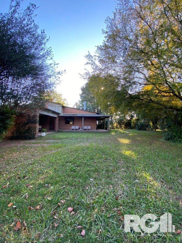Sítio à venda com 3 quartos, 304m², 1 suíte, 3 vagas, Beco do Nunes Costa do Cerro no bairro Lageado em Porto Alegre