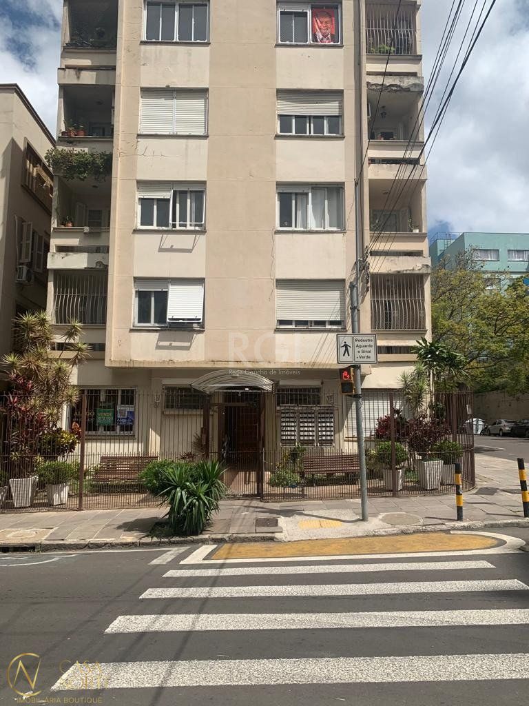 Apartamento à venda com 3 quartos, 95m², Rua Doutor Barros Cassal no bairro Floresta em Porto Alegre
