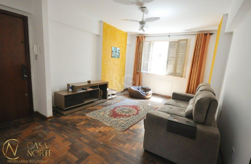 Apartamento à venda com 3 quartos, 92m², Avenida Borges de Medeiros no bairro Centro Histórico em Porto Alegre