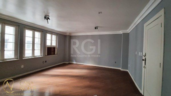 Sala Comercial à venda com 3 quartos, 98m², Rua Marechal Floriano Peixoto no bairro Centro Histórico em Porto Alegre