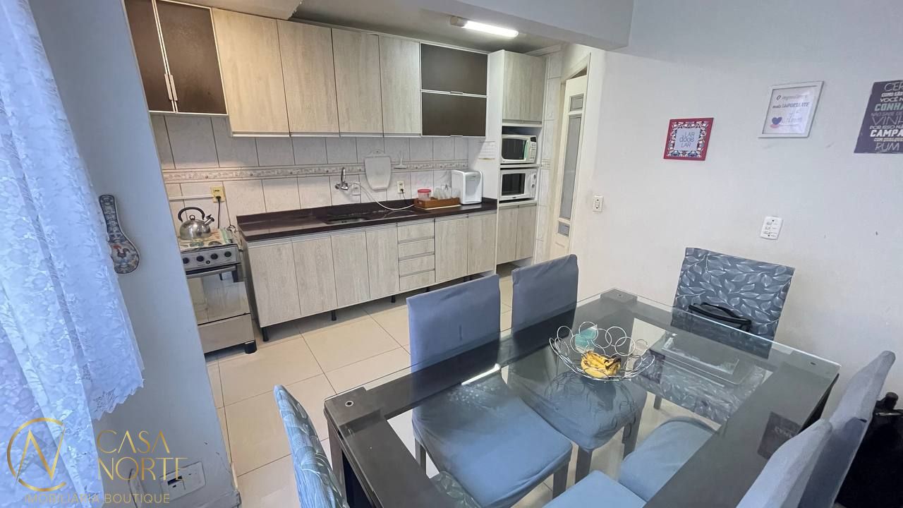 Casa de Condomínio à venda com 2 quartos, 75m², 1 suíte, 1 vaga, Rua Engenheiro Frederico Dahne no bairro Sarandi em Porto Alegre