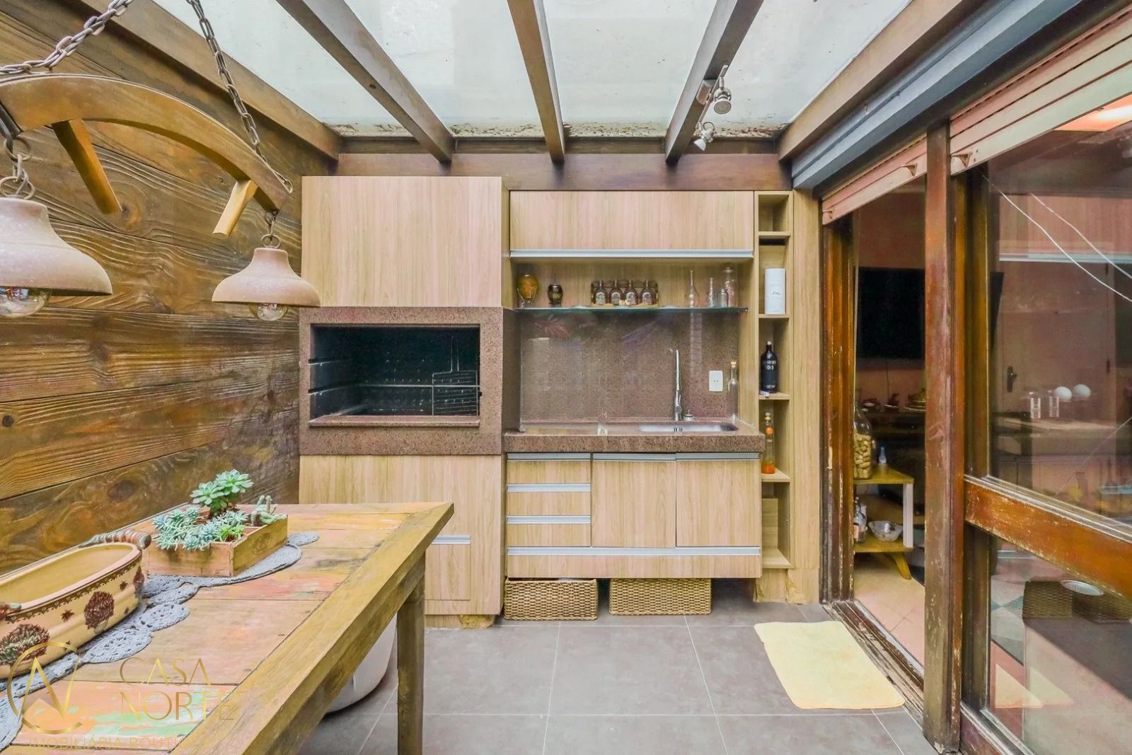 Apartamento Garden à venda com 3 quartos, 114m², Rua Vicente da Fontoura no bairro Rio Branco em Porto Alegre