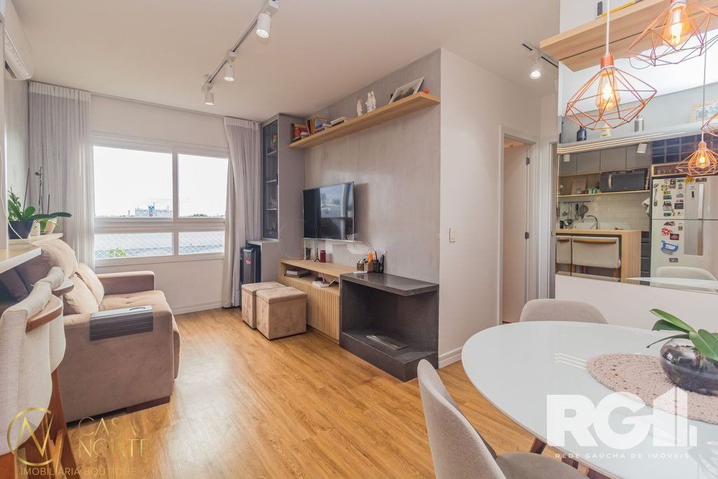 Apartamento à venda com 2 quartos, 62m², 1 suíte, 1 vaga, Rua Doutor João Inácio no bairro Navegantes em Porto Alegre