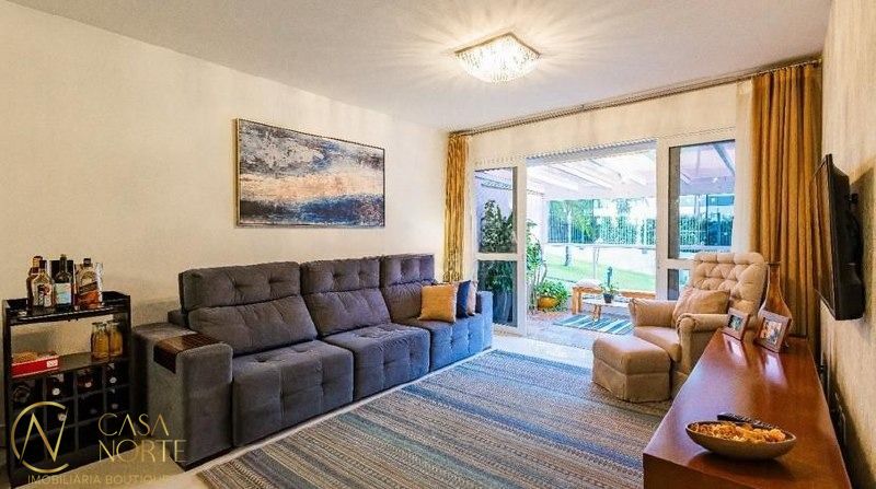 Apartamento Garden à venda com 3 quartos, 108m², 1 suíte, 2 vagas, Avenida Doutor Nilo Peçanha no bairro Chácara das Pedras em Porto Alegre