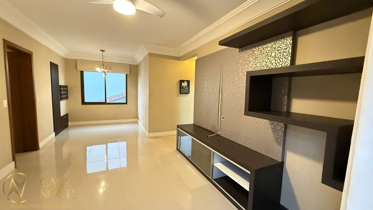 Apartamento Garden à venda com 3 quartos, 101m², 1 suíte, 2 vagas, Rua Felizardo no bairro Jardim  Botânico em Porto Alegre