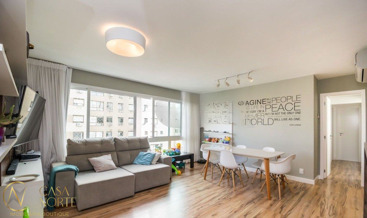 Apartamento à venda com 3 quartos, 106m², 1 suíte, 2 vagas, Rua Jari no bairro Passo da Areia em Porto Alegre