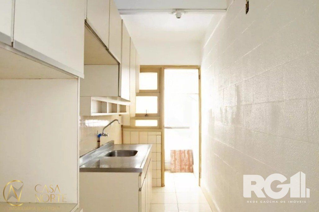 Apartamento à venda com 1 quarto, 45m², Avenida Princesa Isabel no bairro Santana em Porto Alegre