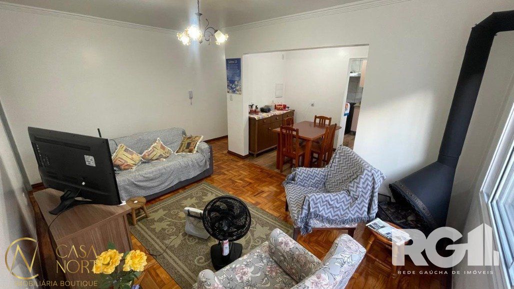 Apartamento à venda com 2 quartos, 73m², 1 vaga, Rua Vinte de Setembro no bairro Azenha em Porto Alegre