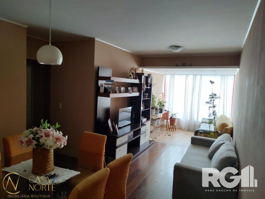 Apartamento à venda com 3 quartos, 91m², 1 vaga, Rua Dom Diogo de Souza no bairro Cristo Redentor em Porto Alegre