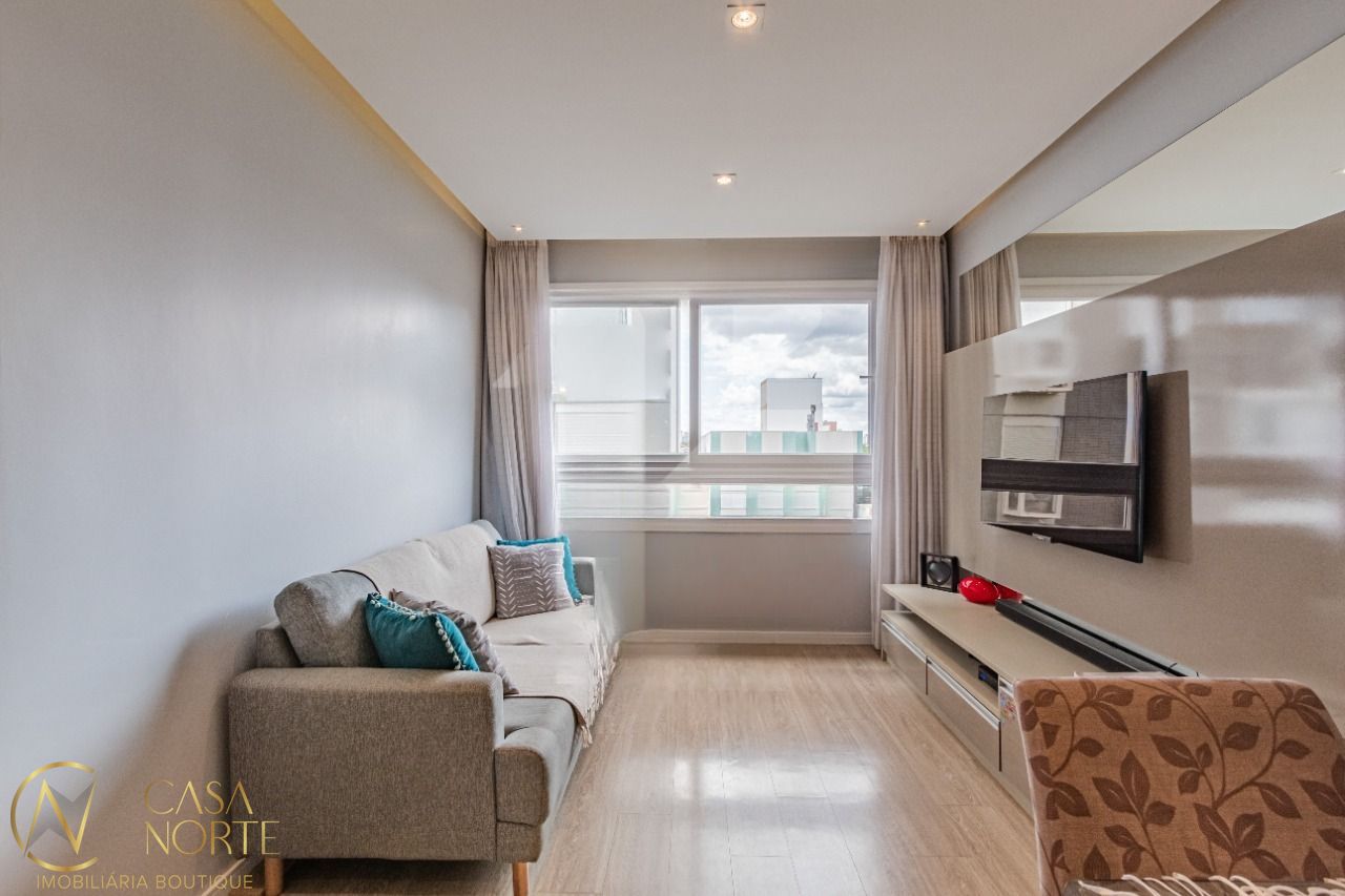 Apartamento à venda com 3 quartos, 81m², 1 suíte, 2 vagas, Travessa Jaguarão no bairro São João em Porto Alegre