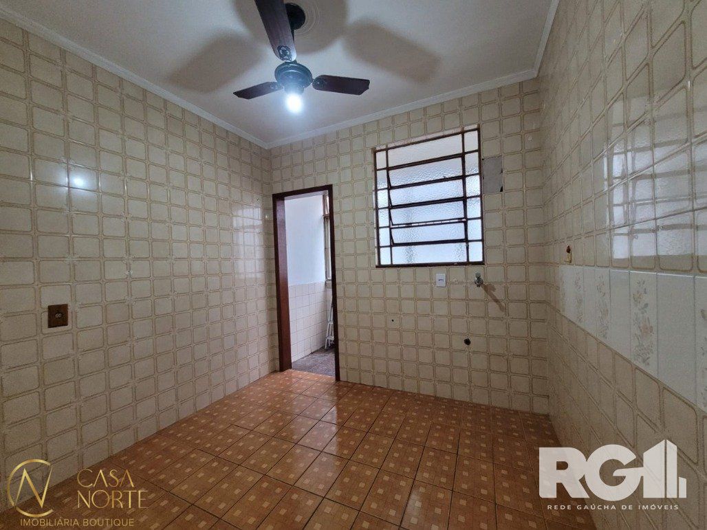 Apartamento à venda com 2 quartos, 74m², 3 vagas, Rua Adão Baino no bairro Cristo Redentor em Porto Alegre