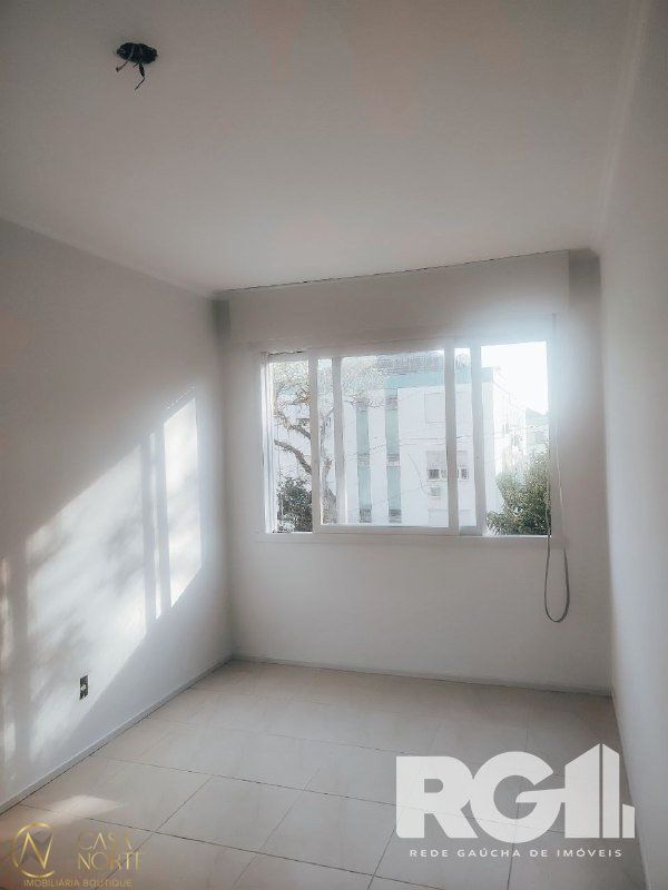 Apartamento à venda com 2 quartos, 55m², 1 vaga, Rua Carlos Estevão no bairro Jardim Leopoldina em Porto Alegre